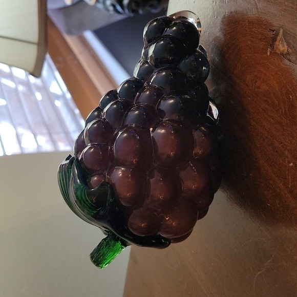 VTG Decorative Bar Kitchen Dining Art Glass Grape Cluster - Picture 7 of 8